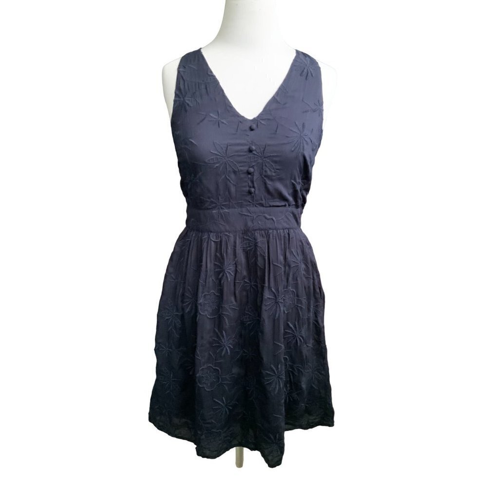 Ann Taylor Loft Ladies Sleeveless Vneck Solid Navy Embroidery Lined Dress Nwt 00